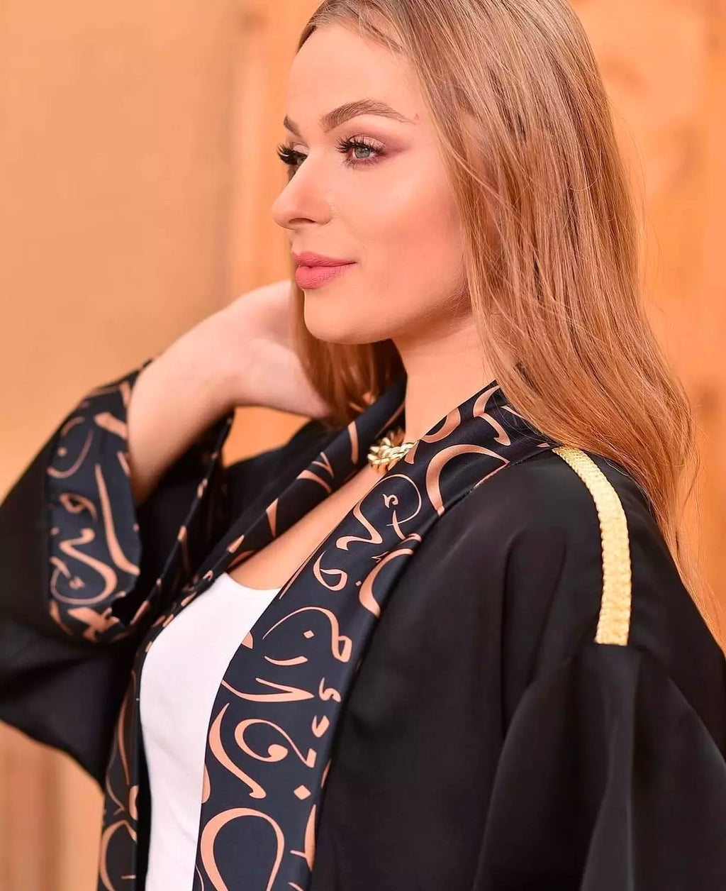Black kufic kaftan