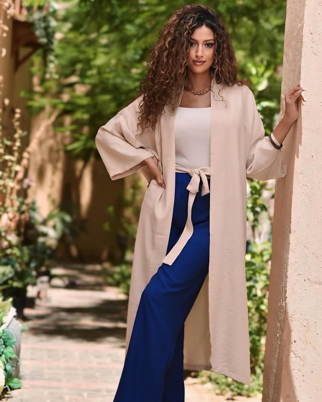 BEIGE Basic Cardigan